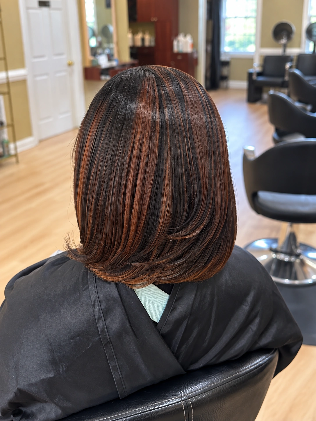Highlighted Shoulder-Length Silk Press