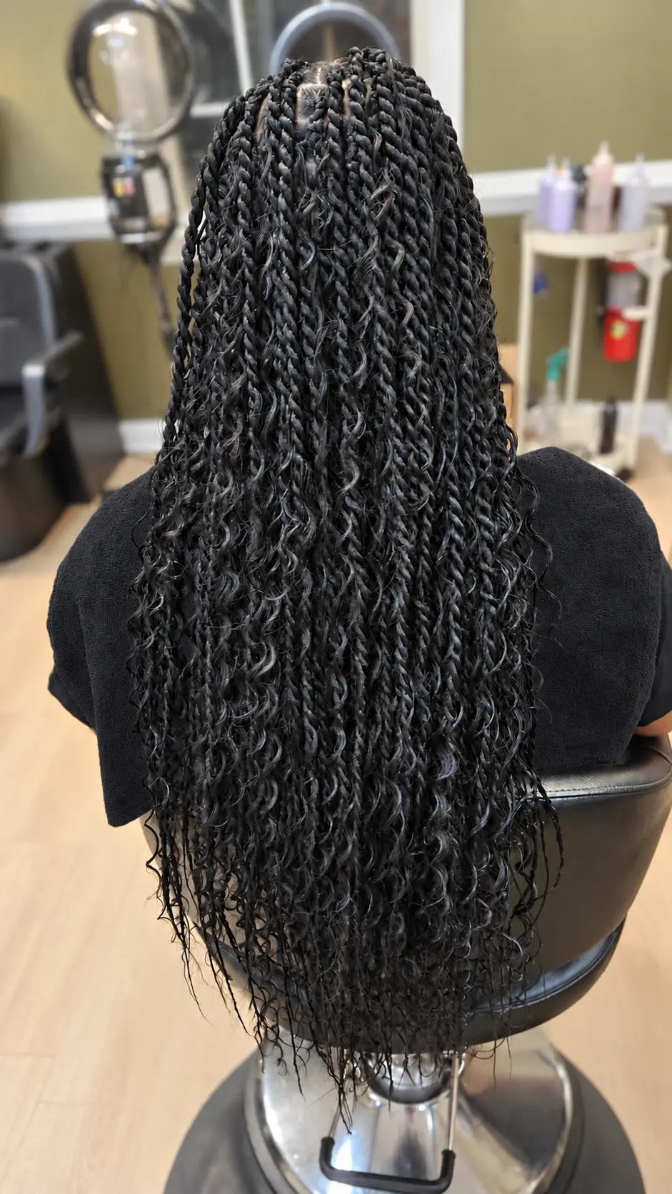 Long Twists with Loose Curls